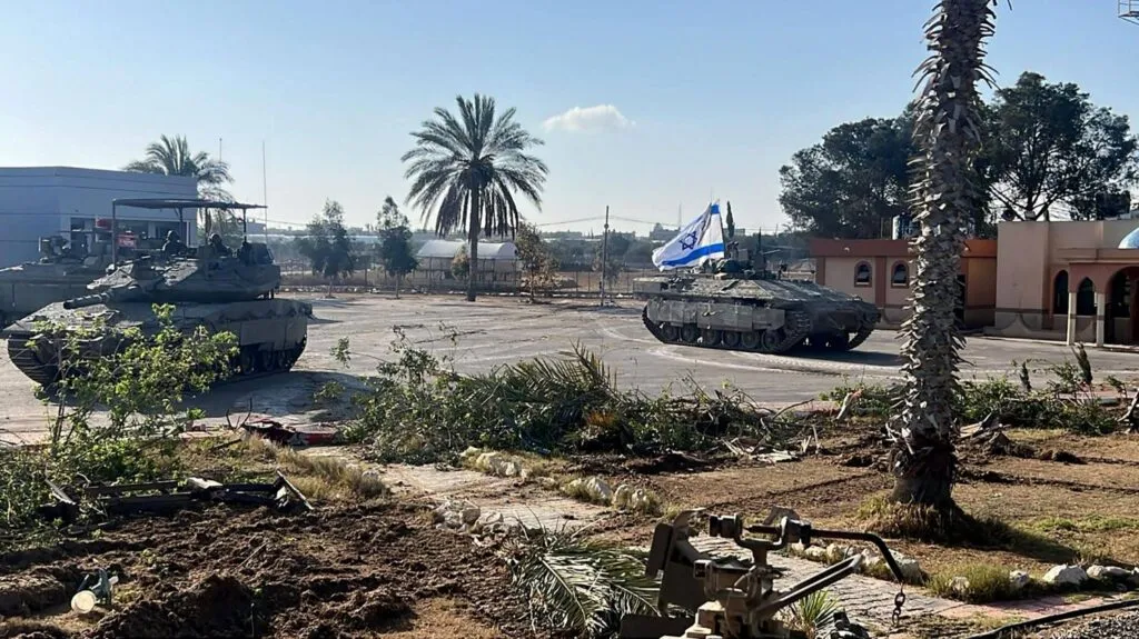 معبر رفح : مصر توقف التنسيق مع إسرائيل