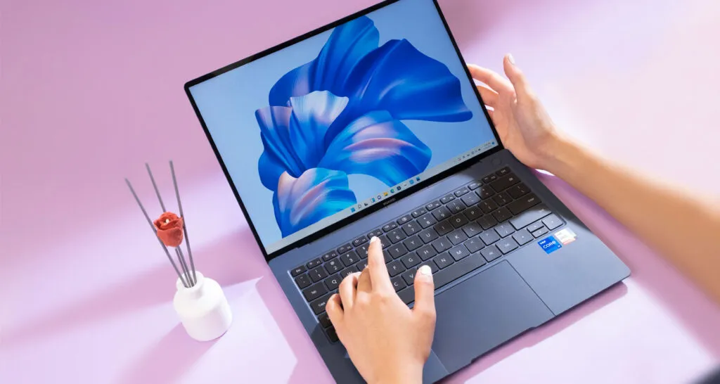 HUAWEI MateBook X Pro عودة قوية للرائد بتصميم أنيق وأداء استثنائي