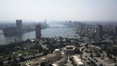 وهم تثبيت أسعار العقارات في مصر : معضلة تواجه الشركات العقارية في النظام الاستثماري